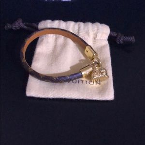 Louis Vuitton Bracelet (women’s)